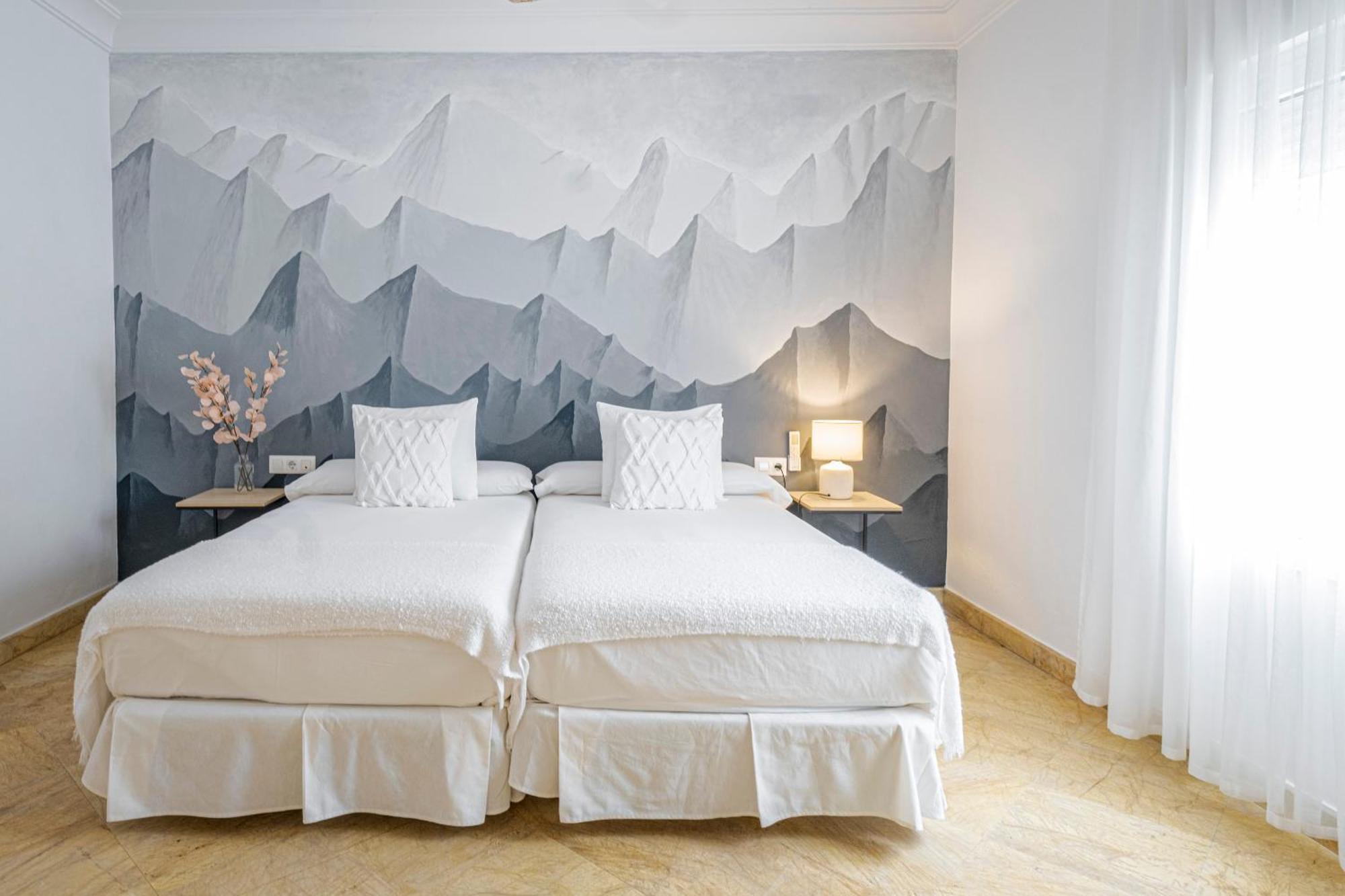 Labrena Hotel ลอสกาญอสเดเมกา ภายนอก รูปภาพ